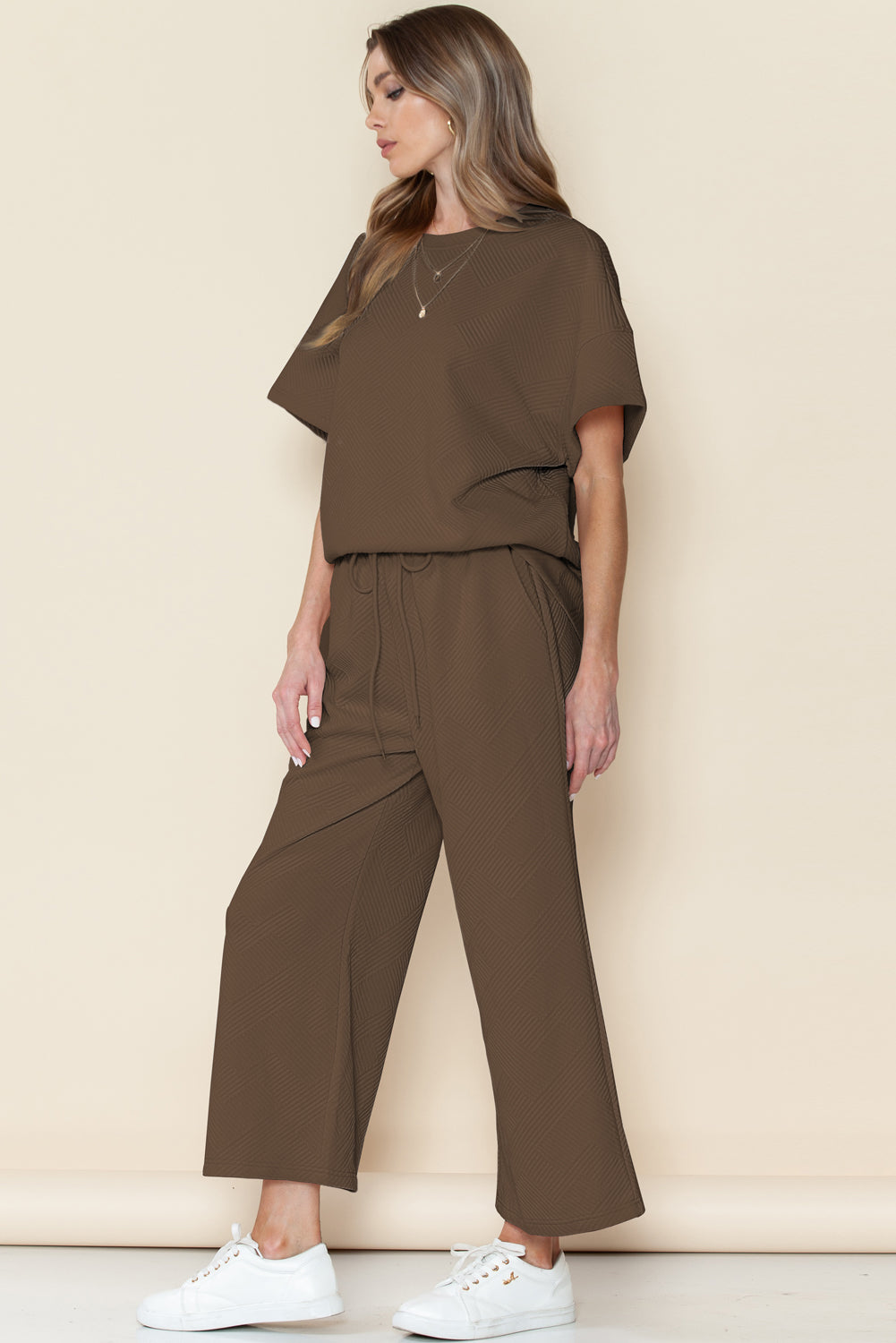 Textured Loose Fit T Shirt and Drawstring Pants Set w/Pockets