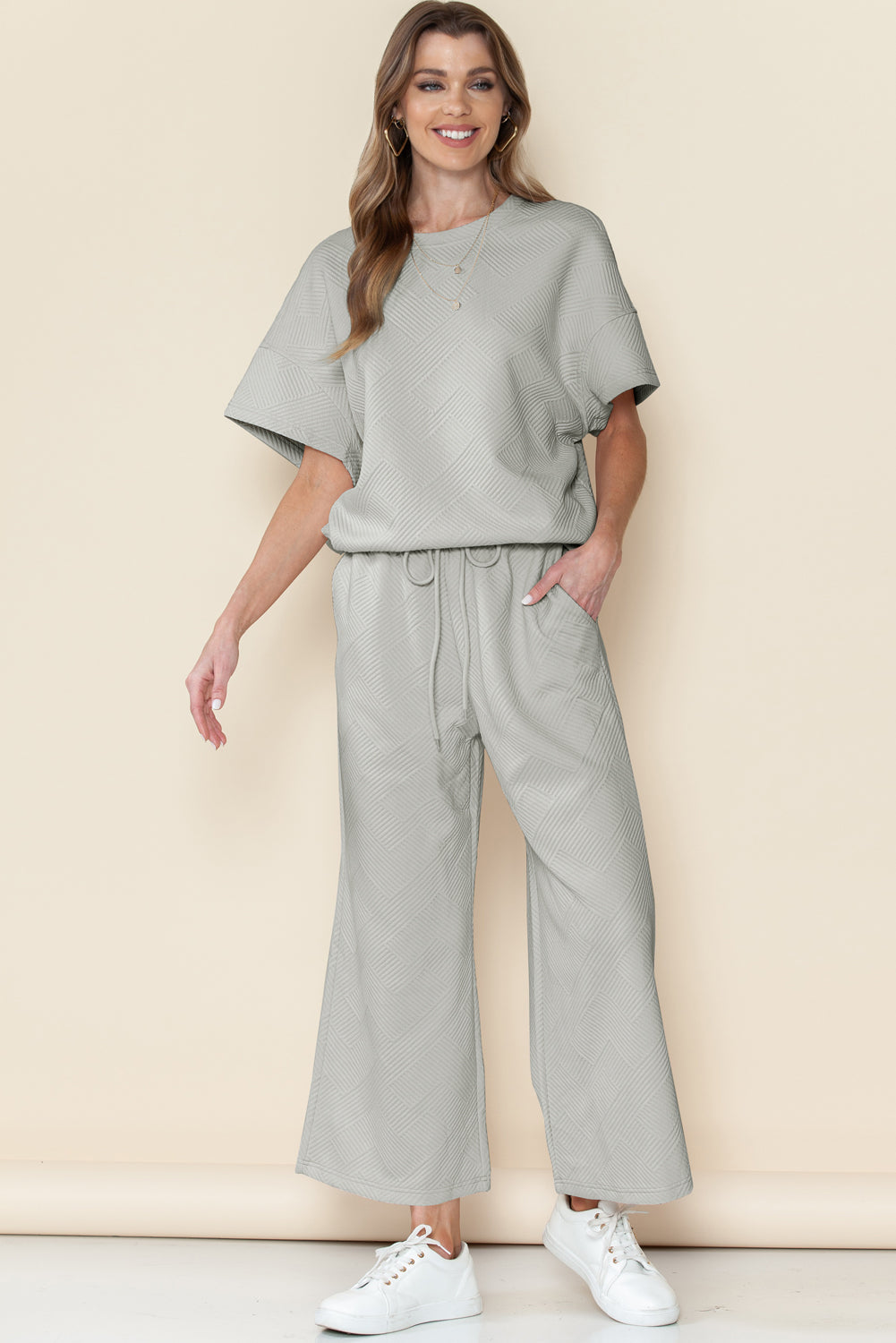 Textured Loose Fit T Shirt and Drawstring Pants Set w/Pockets