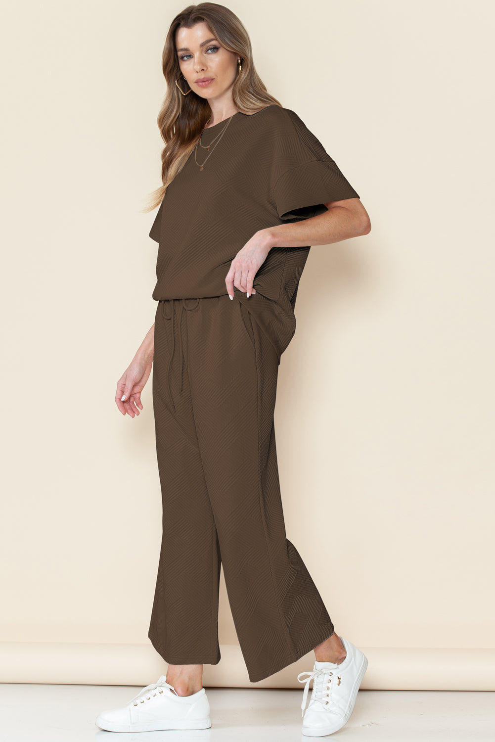 Textured Loose Fit T Shirt and Drawstring Pants Set w/Pockets