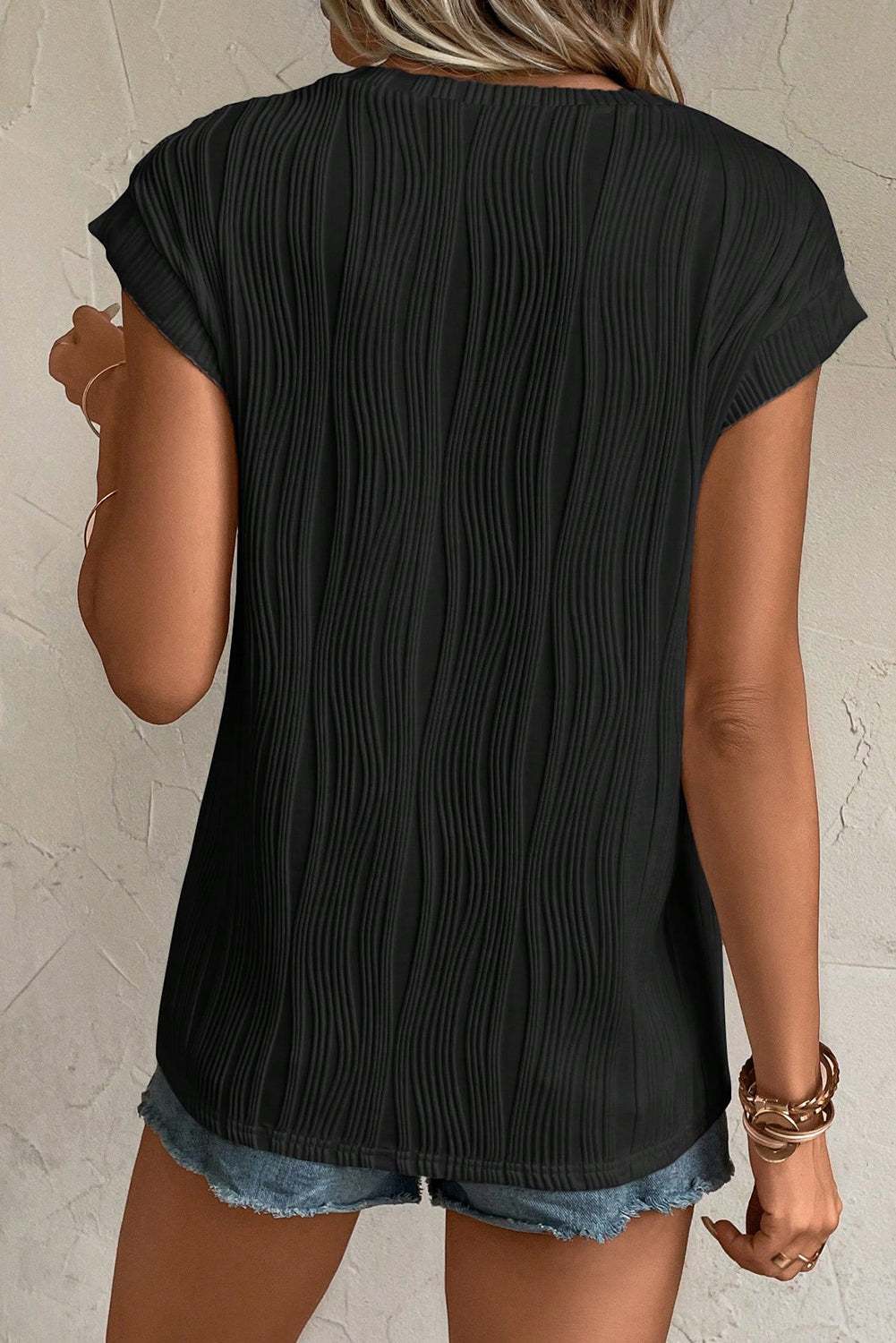 Wavy Textured Cap Sleeve Top