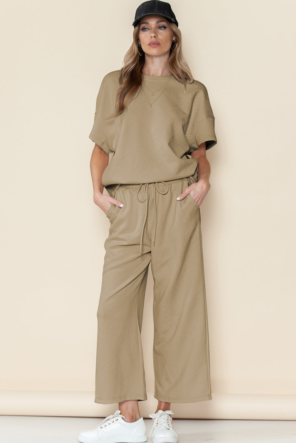 Textured Loose Fit T Shirt and Drawstring Pants Set w/Pockets