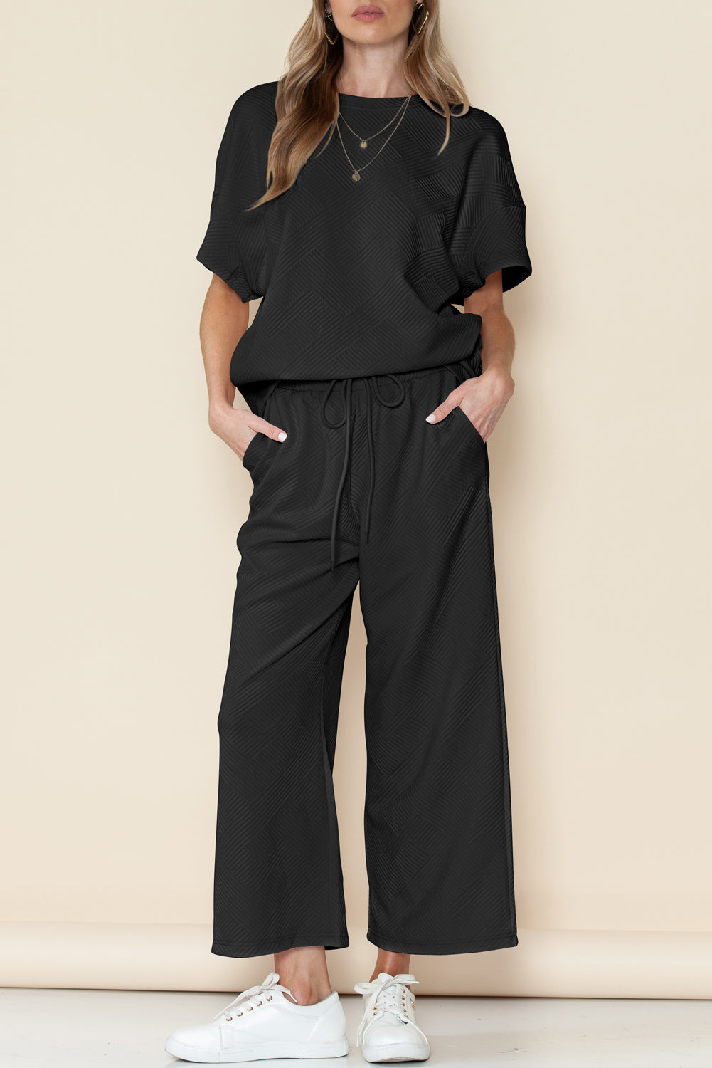 Textured Loose Fit T Shirt and Drawstring Pants Set w/Pockets